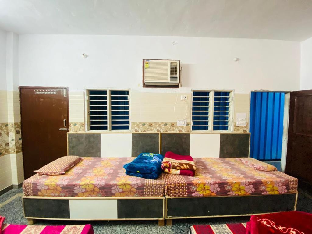 Hari Ganga Near By Bus And Railway Station Hotel Haridwar Exterior photo