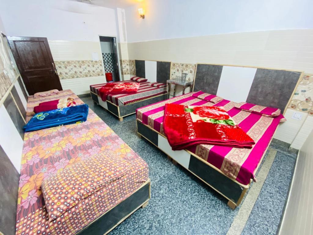 Hari Ganga Near By Bus And Railway Station Hotel Haridwar Exterior photo